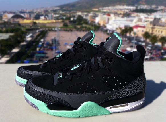 air jordan son of mars green glow