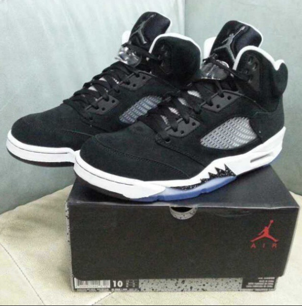 air jordan retro 5 black and white