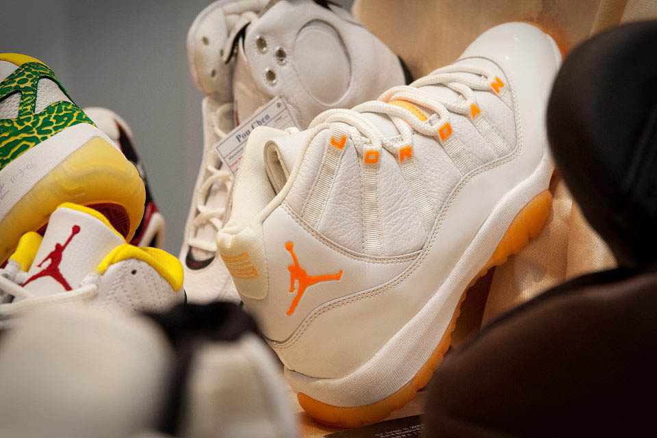 Air Jordan 11 XI Citrus Mid Sample Shoes