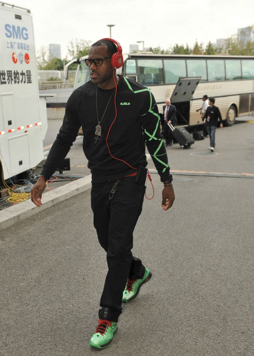 LeBron James wearing Nike LeBron X Cutting Jade