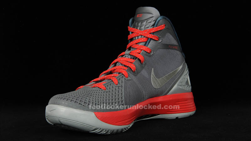 Nike Zoom Hyperdunk 2011 Supreme - The Blake Show 3