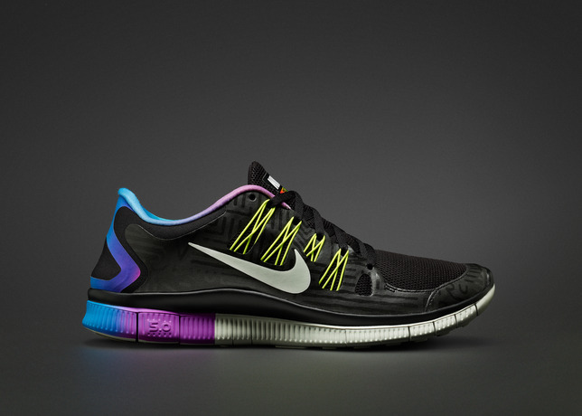 nike free 5. multicolor