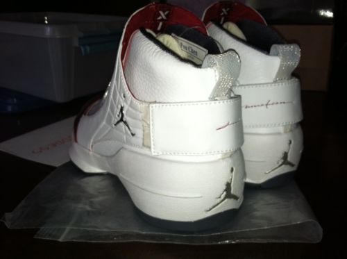 Air Jordan XIX - Red "Marble Toe" Sample