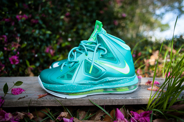 Nike LeBron X GS - Easter | Sole Collector