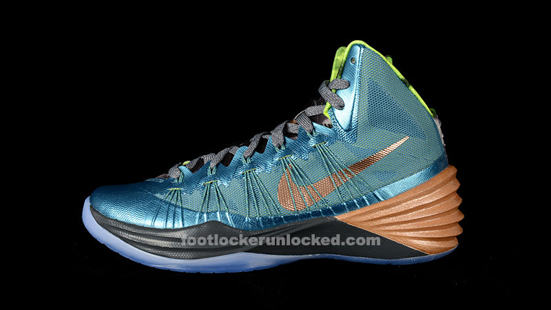 Kyrie hotsell irving hyperdunk