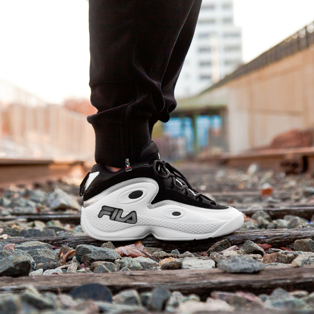 Grant hill best sale fila black