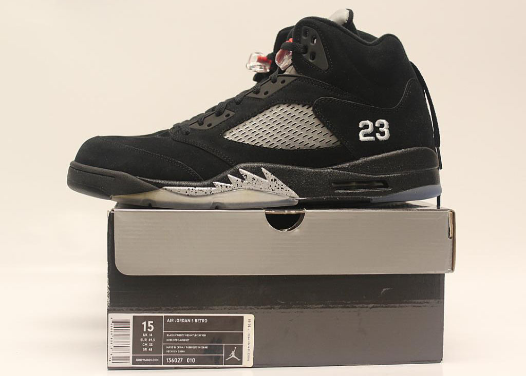 Warren Sapp's Air Jordan Collection Aution // Air Jordan V 5 Metallic