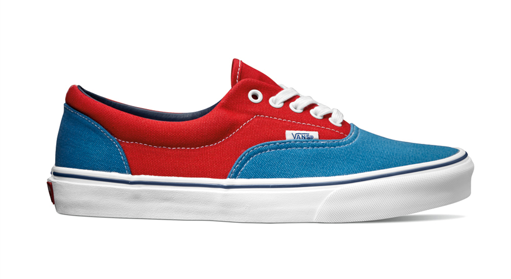 Vans golden coast outlet slip on red