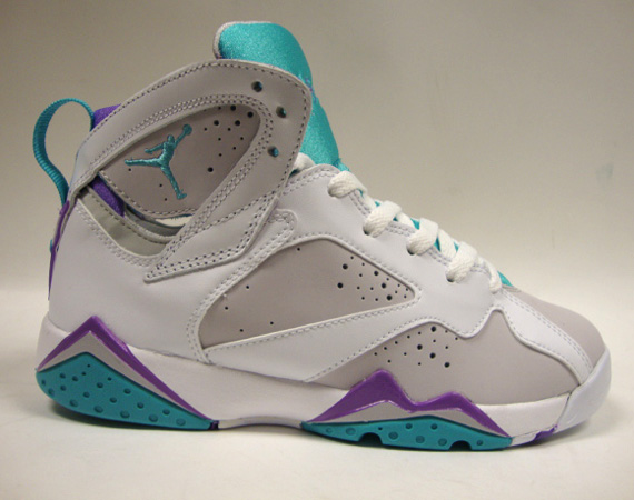 retro 7 purple and white