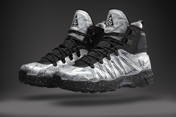 Nike foamposite hot sale boots silver