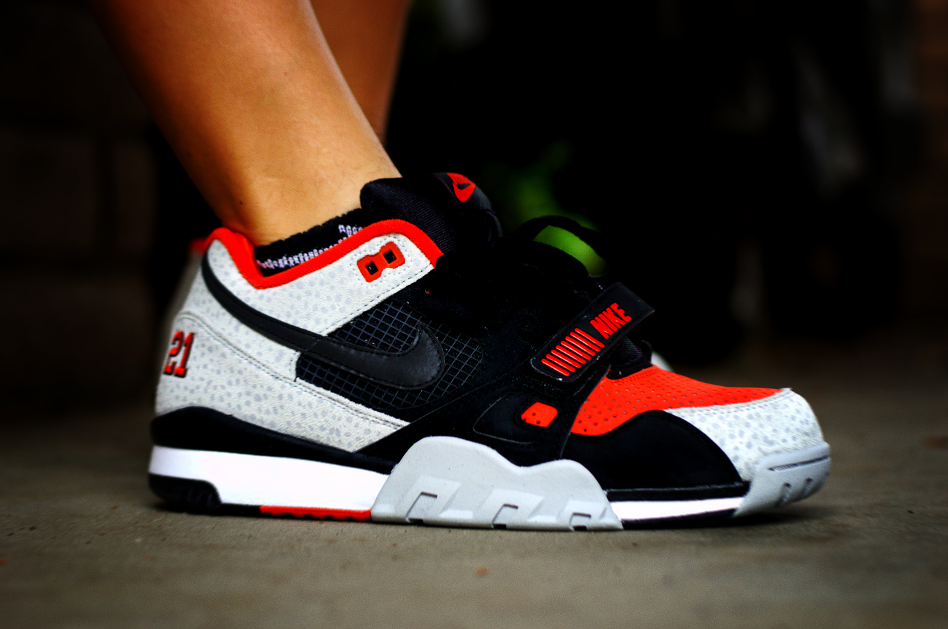 Nike Air Trainer 2 'Barry Sanders'