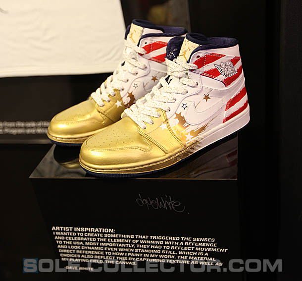 Dave White Air Jordan I Retro DW & WINGS for the Future Student Tee Display