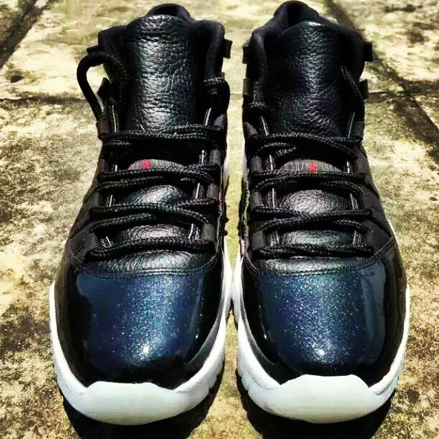 black jordan 11 with glitter