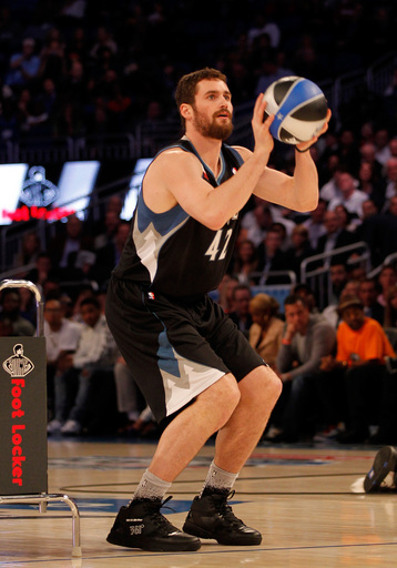 Foot Locker Three-Point Contest: Kevin Love`s Final Round 