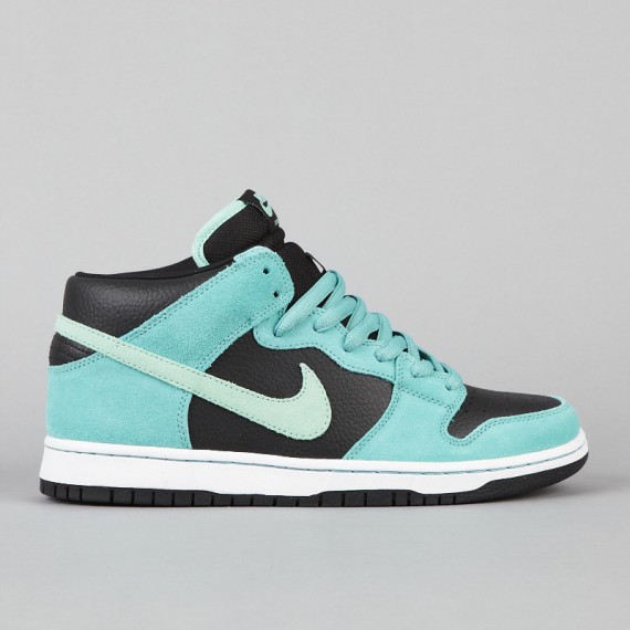 Nike SB Dunk Mid Pro - Black/Medium Mint-Sea Crystal | Complex