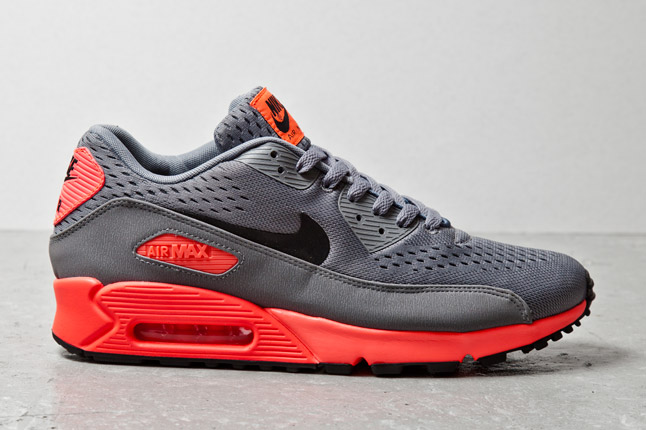 grey and orange nike air max