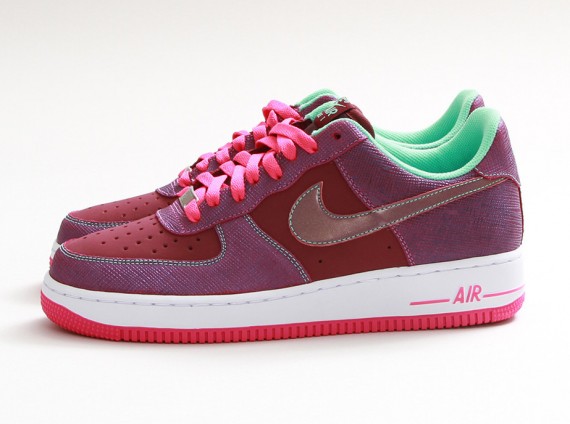 Nike air force hotsell 1 pink and red