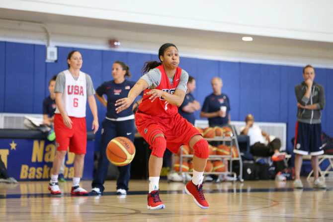 Maya Moore Wears Red Air Jordan XX9 29 PE (2)