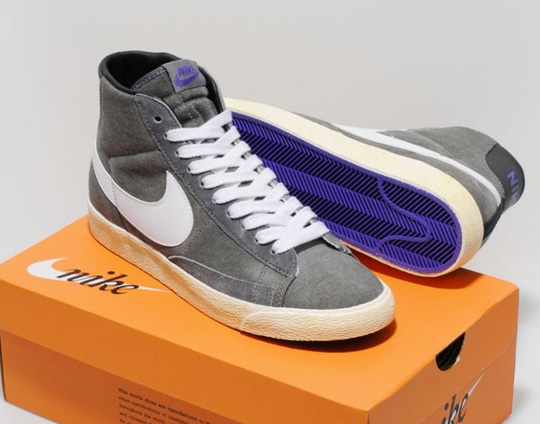 Nike Blazer Hi VNTG Canvas Hazelnut Brown and Grey Colorways