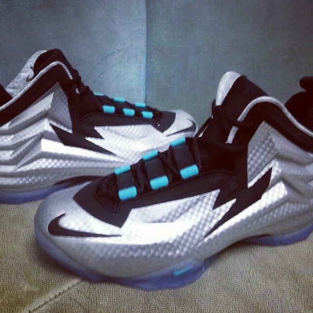 Nike Chuck Posite Silver (1)