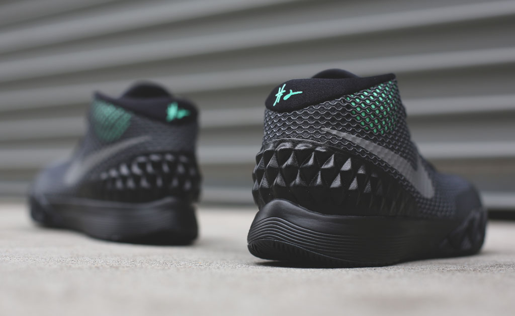 kyrie 1 black and green