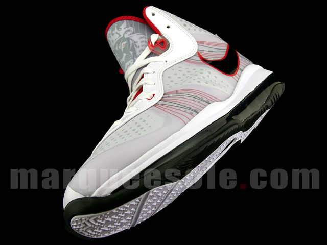 Nike Air Max LeBron 8 V2 White Grey Varsity Red