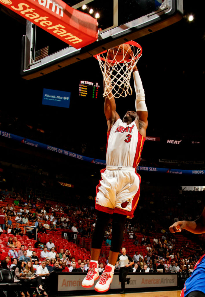 Dwyane Wade Wears Li-Ning Way of Wade White/Red (5)