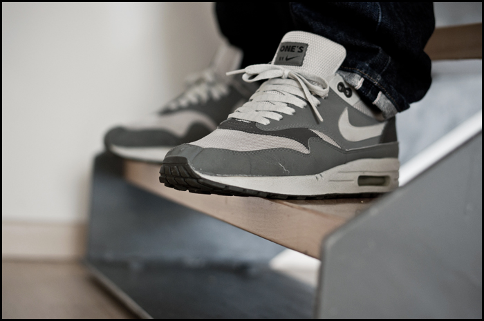 air max 1 book of ones