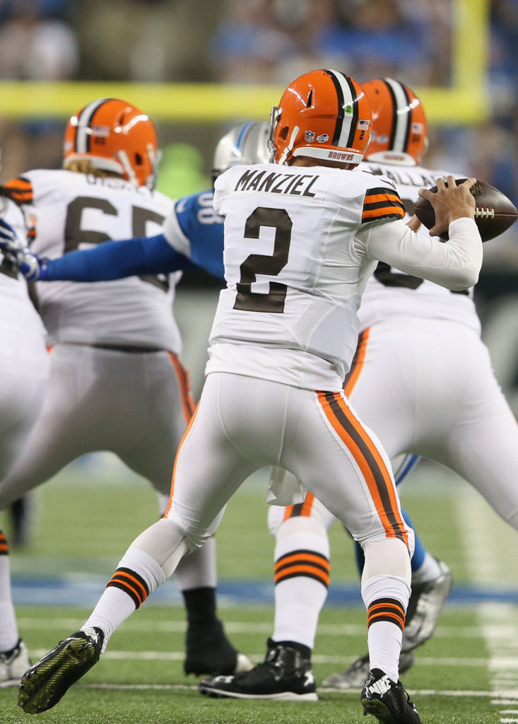 Johnny Football Made His NFL Debut in the Nike Vapor Carbon Elite 2014