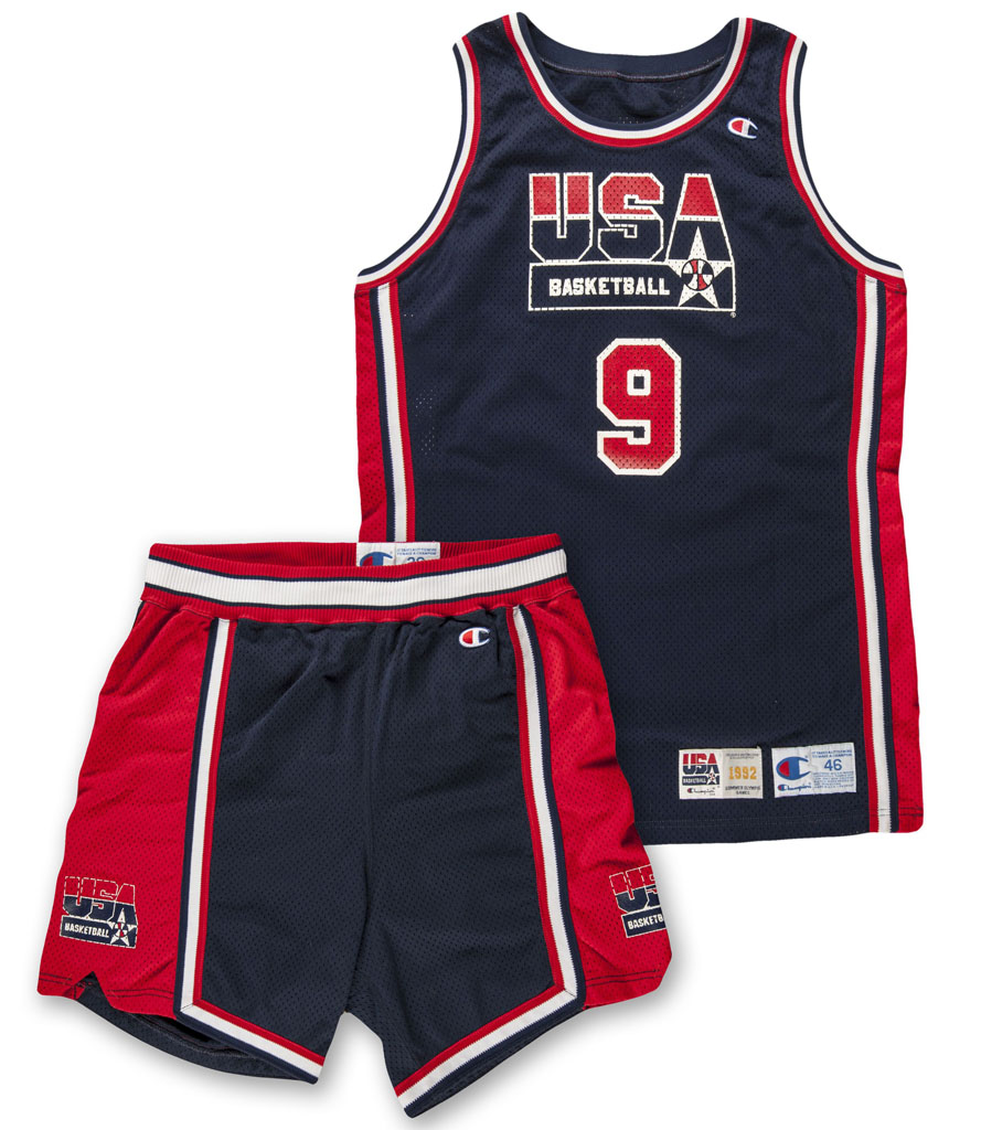 Michael Jordan Game-Worn Dream Team Uniform (1)