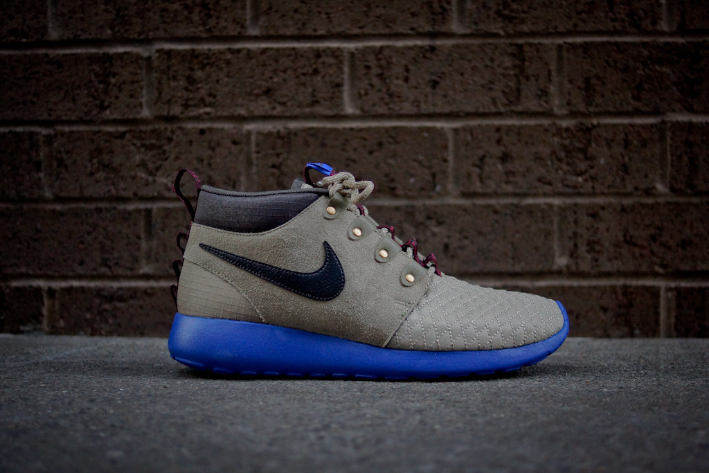 nike roshe run high top