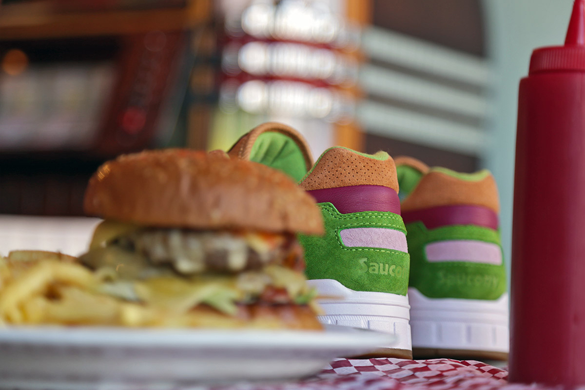 Saucony burger deals 5000