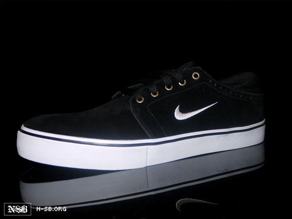 Nike SB Team Edition 2 - Black Suede - Spring 2012 | Complex