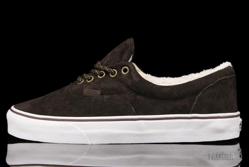 vans era fleece