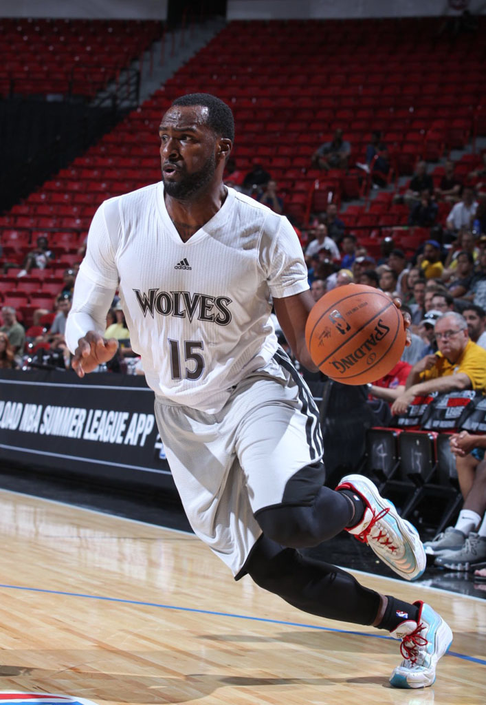 Shabazz Muhammad wearing adidas KB8 Crazy II 2 Vegas Nights