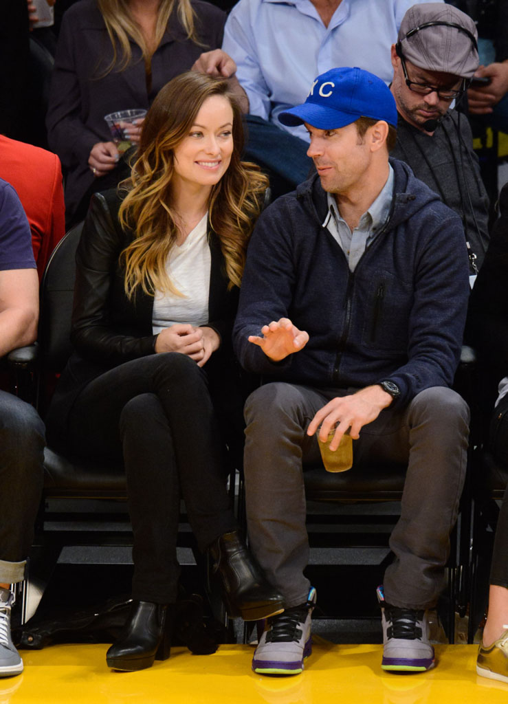 Jason Sudeikis Wearing 'Fresh Prince' Air Jordan 5 V (1)