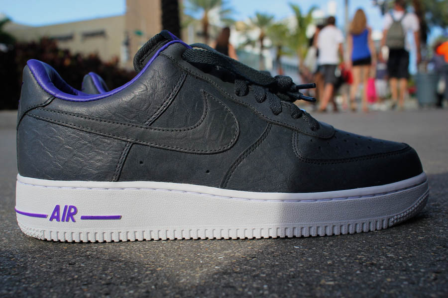 Nike Air Force 1 Premium Sneakers