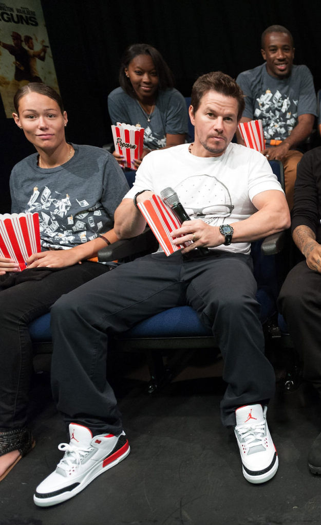 mark wahlberg wearing jordans