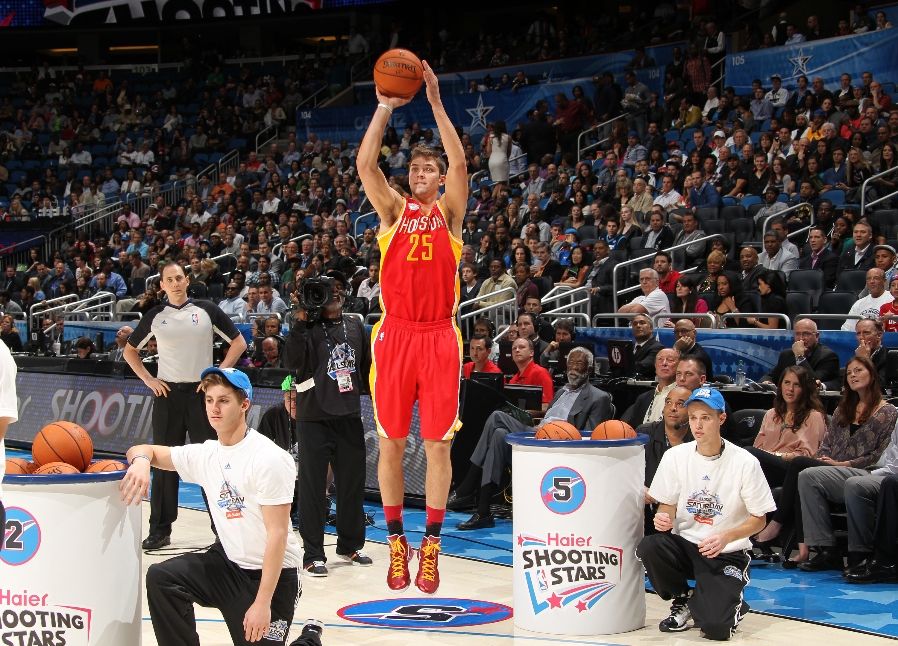 Chandler Parsons wearing Nike Zoom Hyperdunk 2011