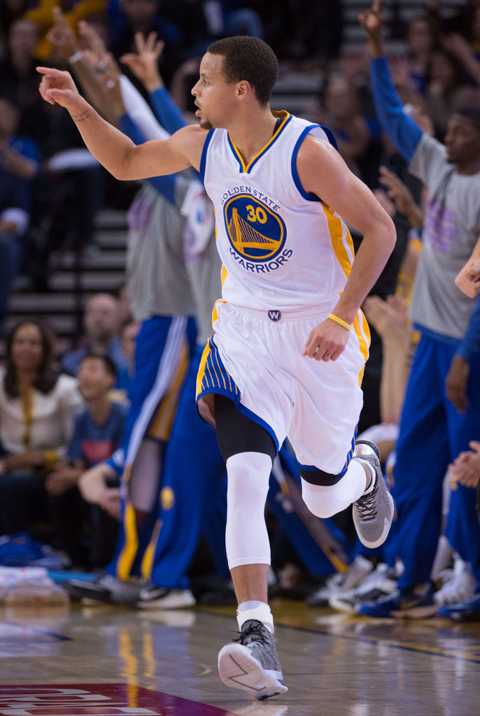 Stephen Curry Scores 51 Points in the BHM Under Armour Curry One (1)