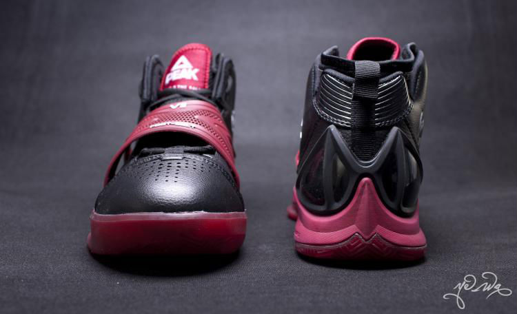 PEAK Battier VII 7 Black Red (7)