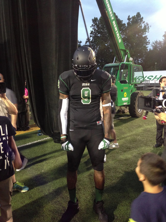 LeBron James debuts St. Vincent-St. Mary's new Nike football uniforms ...