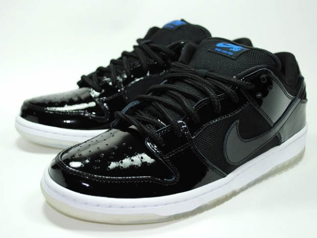 dunk low space jam