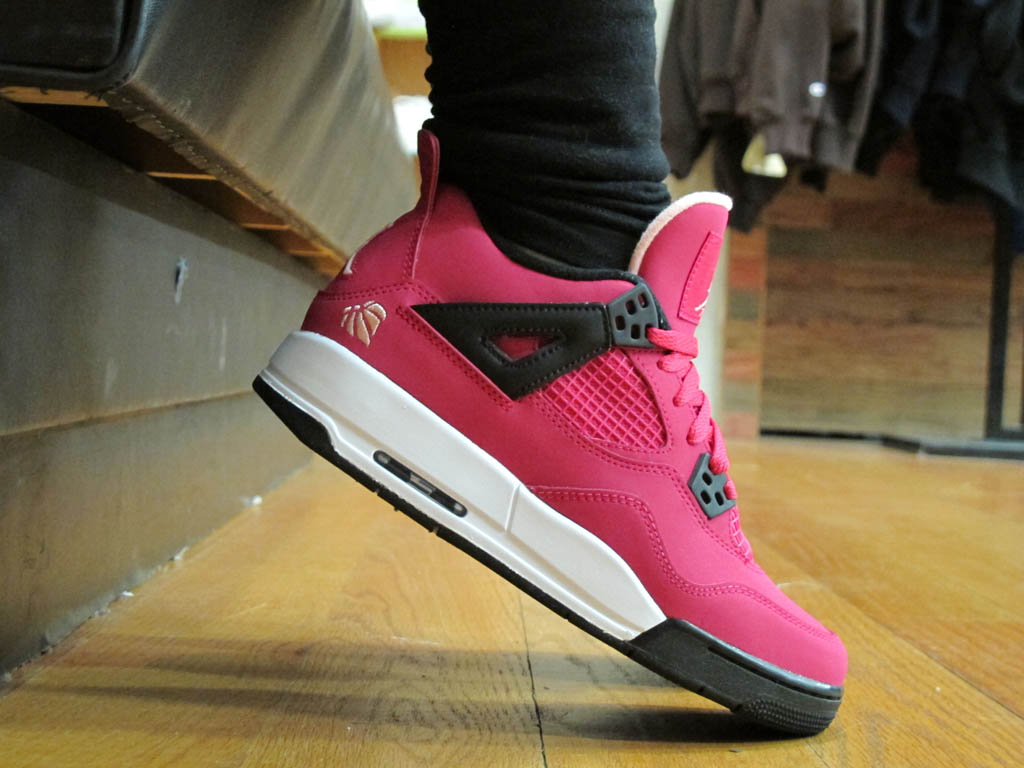 Jordan 4 sale voltage cherry