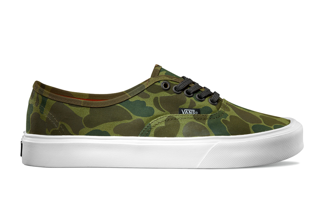 Vans LXVI Authentic Lite Camo