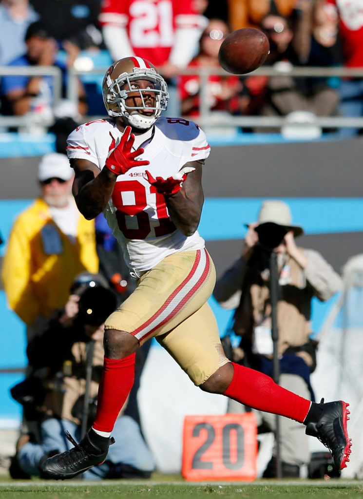 Anquan Boldin wearing Air Jordan 12 Low PE Cleats (7)