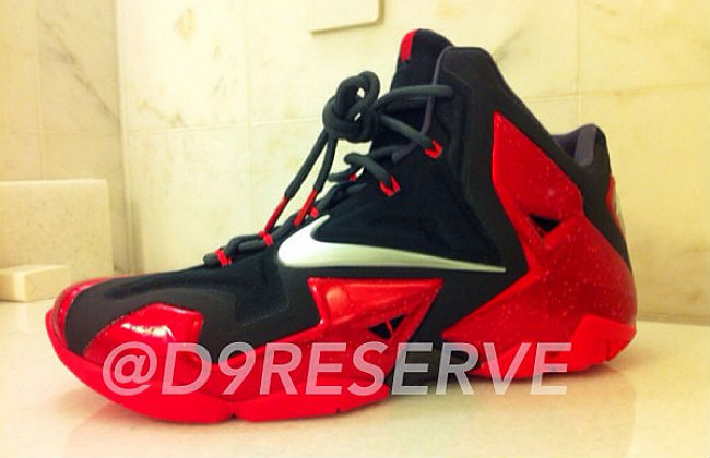 Nike LeBron XI 11 Black Red 616175-001
