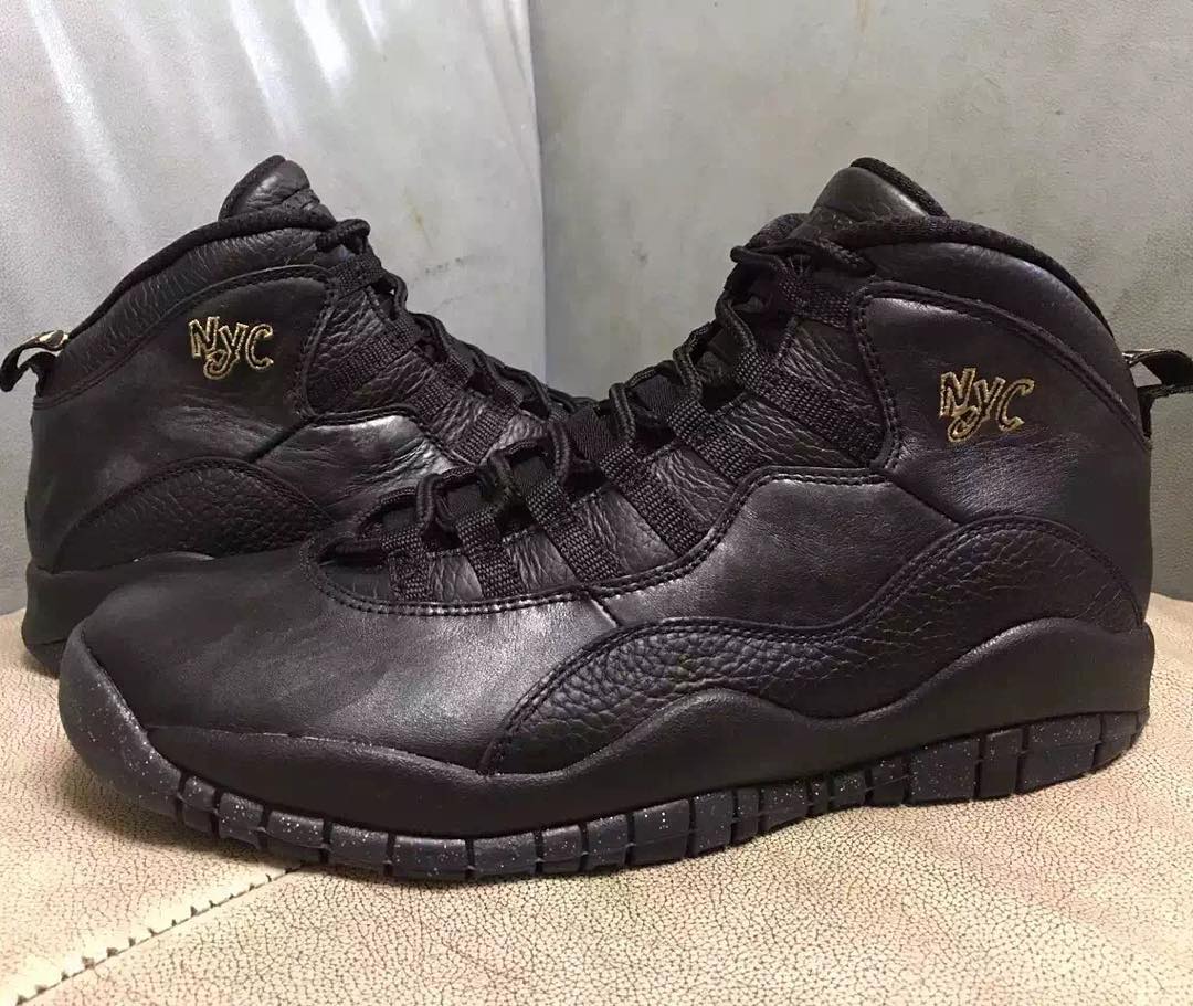 black and yellow jordan 10