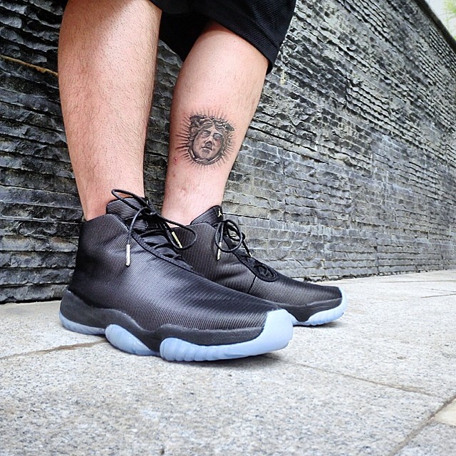 jordan future on feet