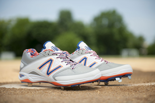 new balance blue cleats